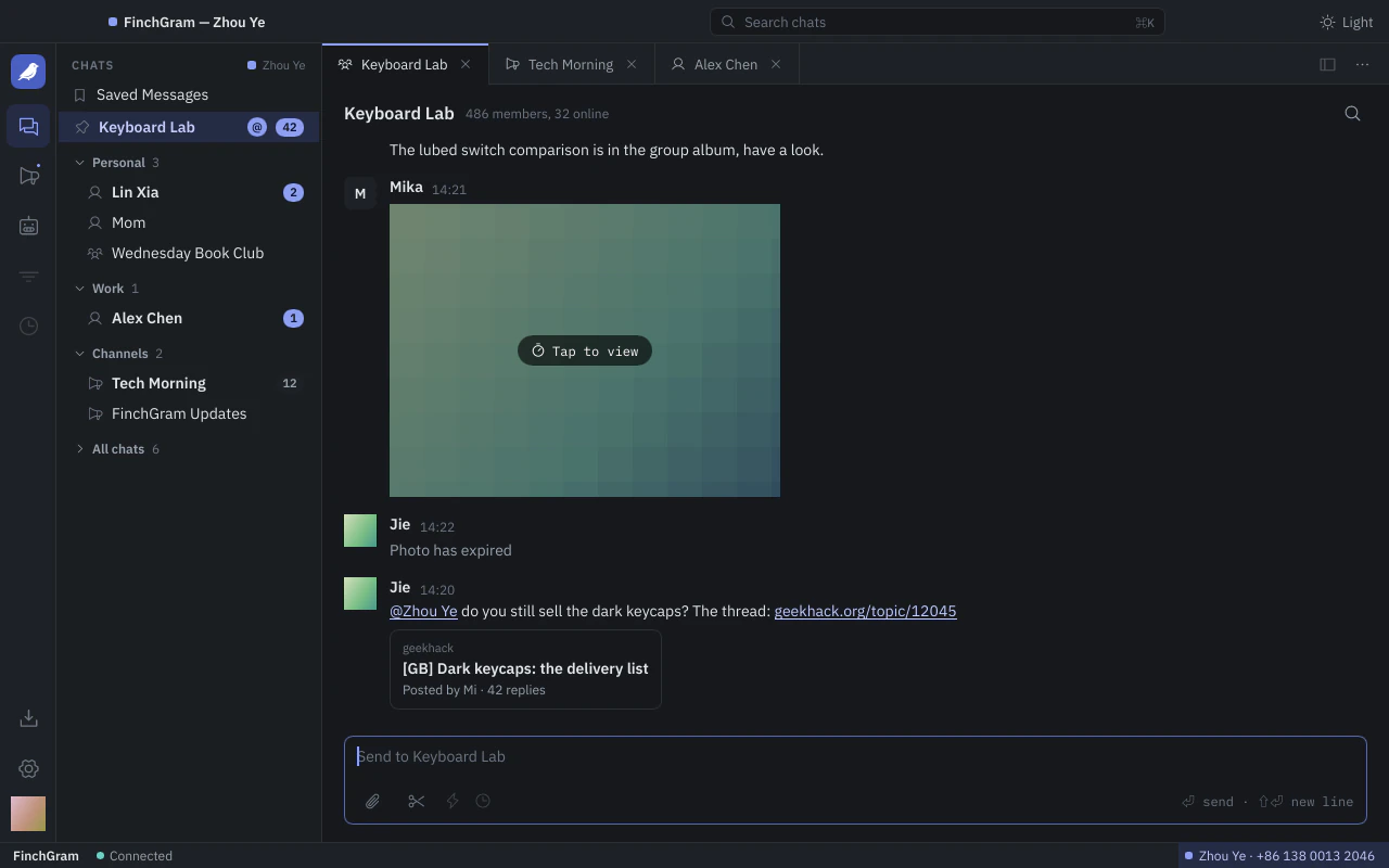 The chat window in Workbench, dark